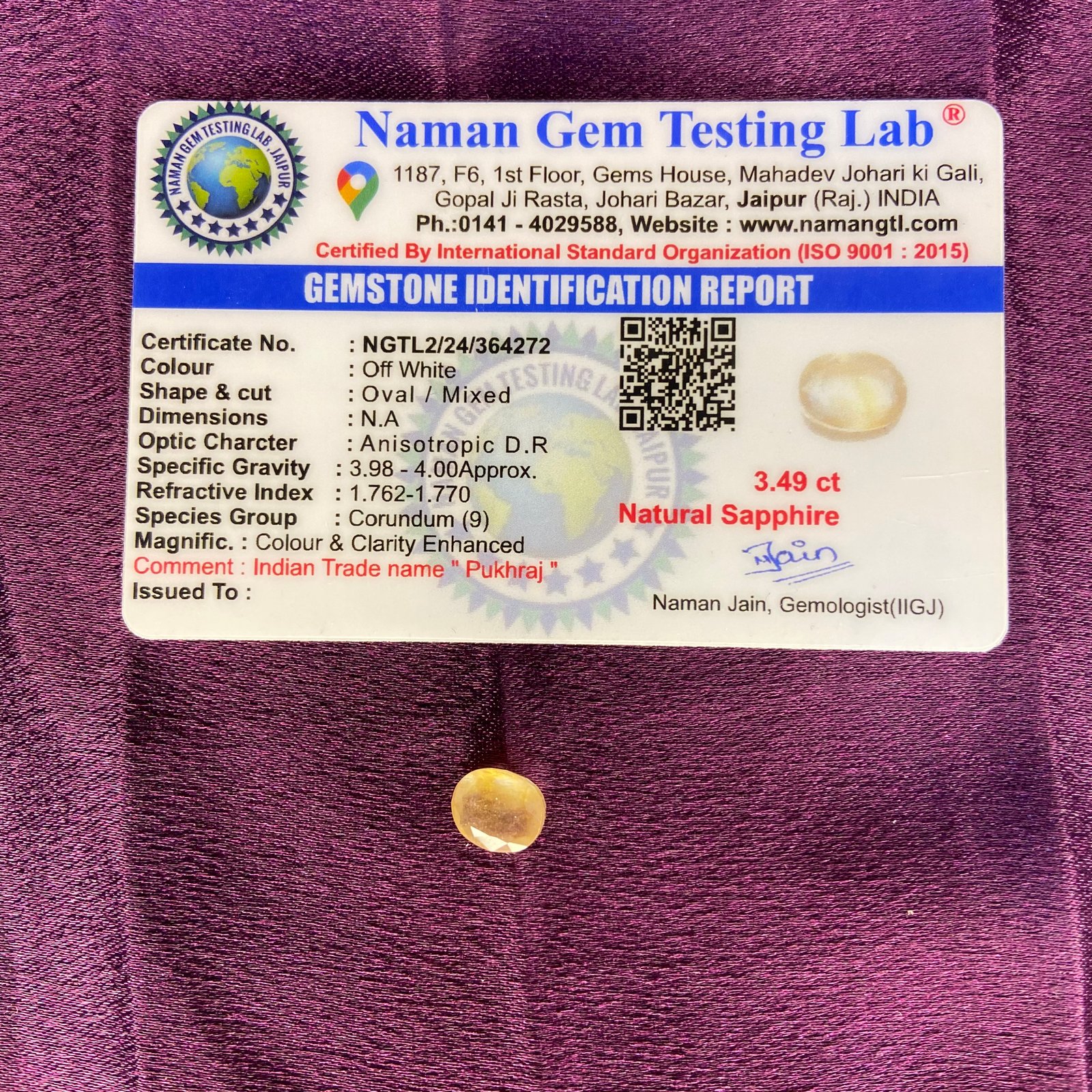 White supphire (व्हाइट पुखराज) 3.49 Ct