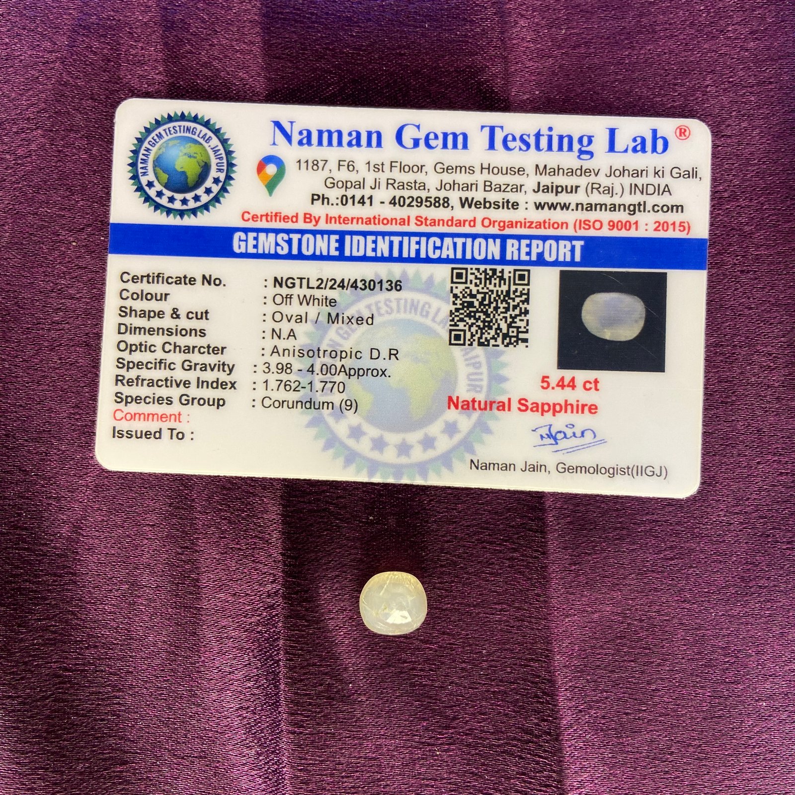 White supphire (व्हाइट पुखराज) 5.44 ct