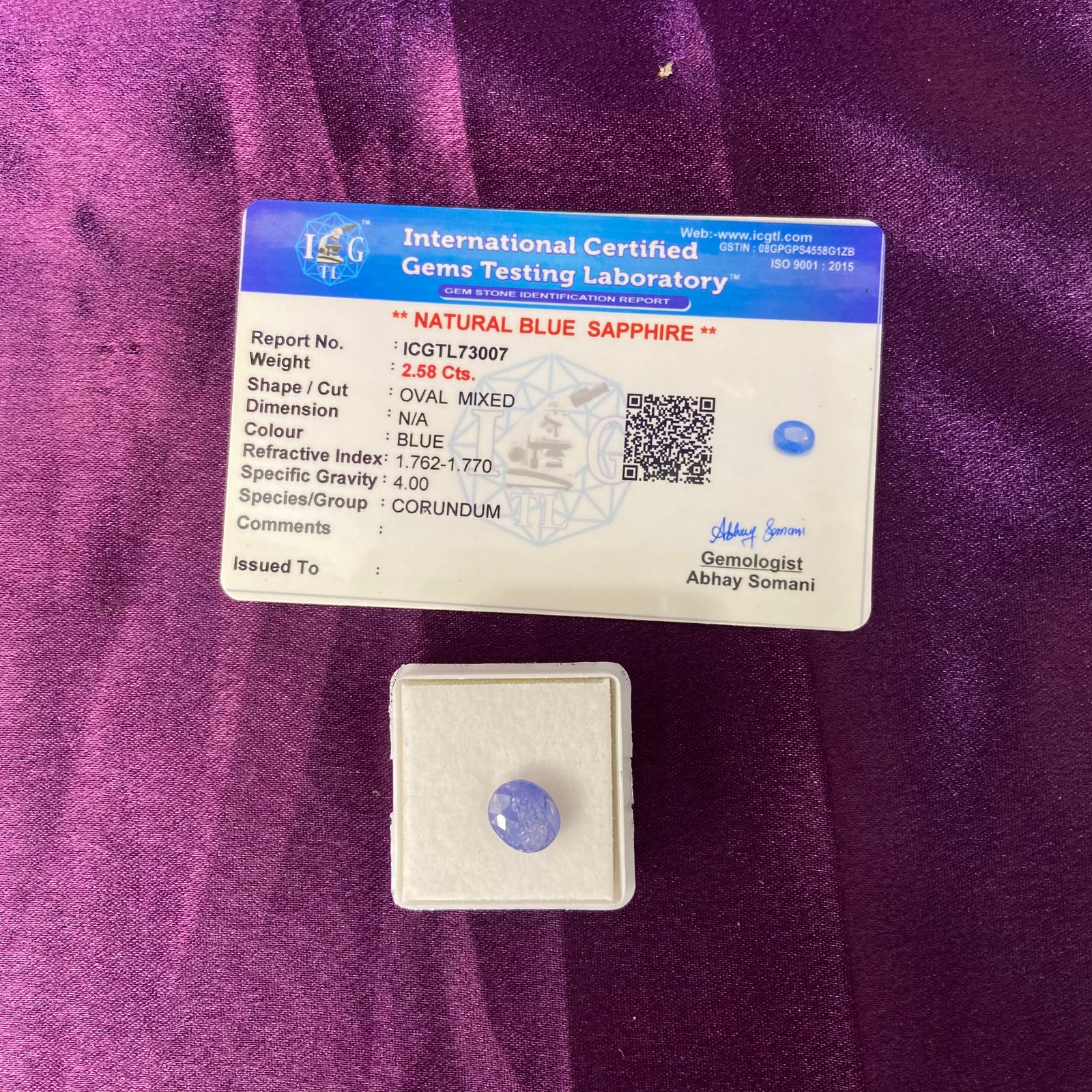 Blue supphire (नीलम) 2.58 cts