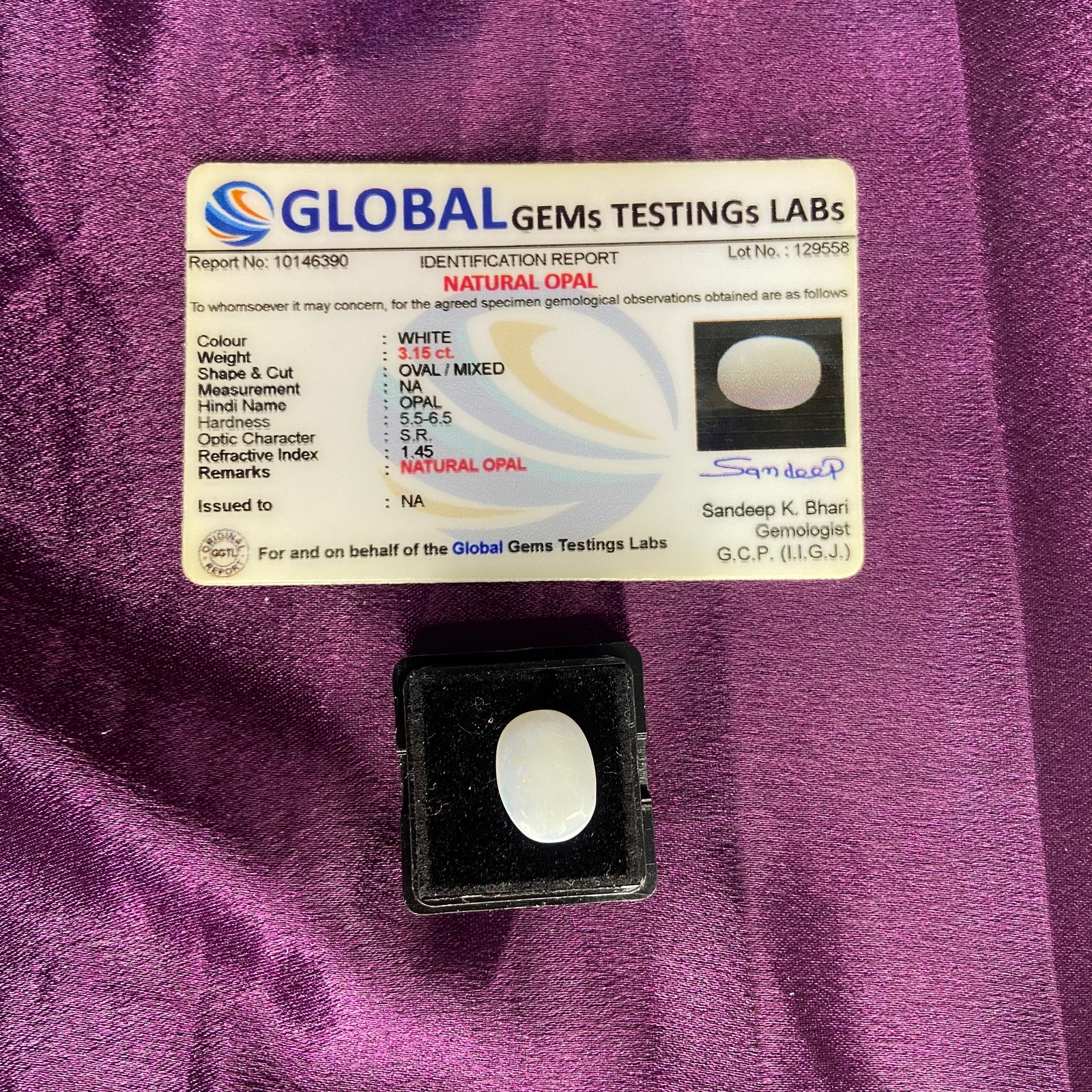 Opal (ओपल) 3.15 Ct