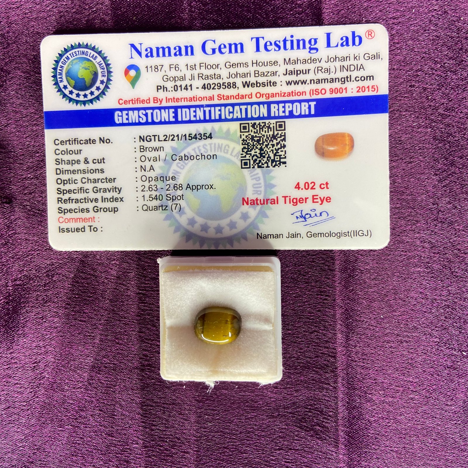 Tiger eye (टायगर आय) 4.02 Ct