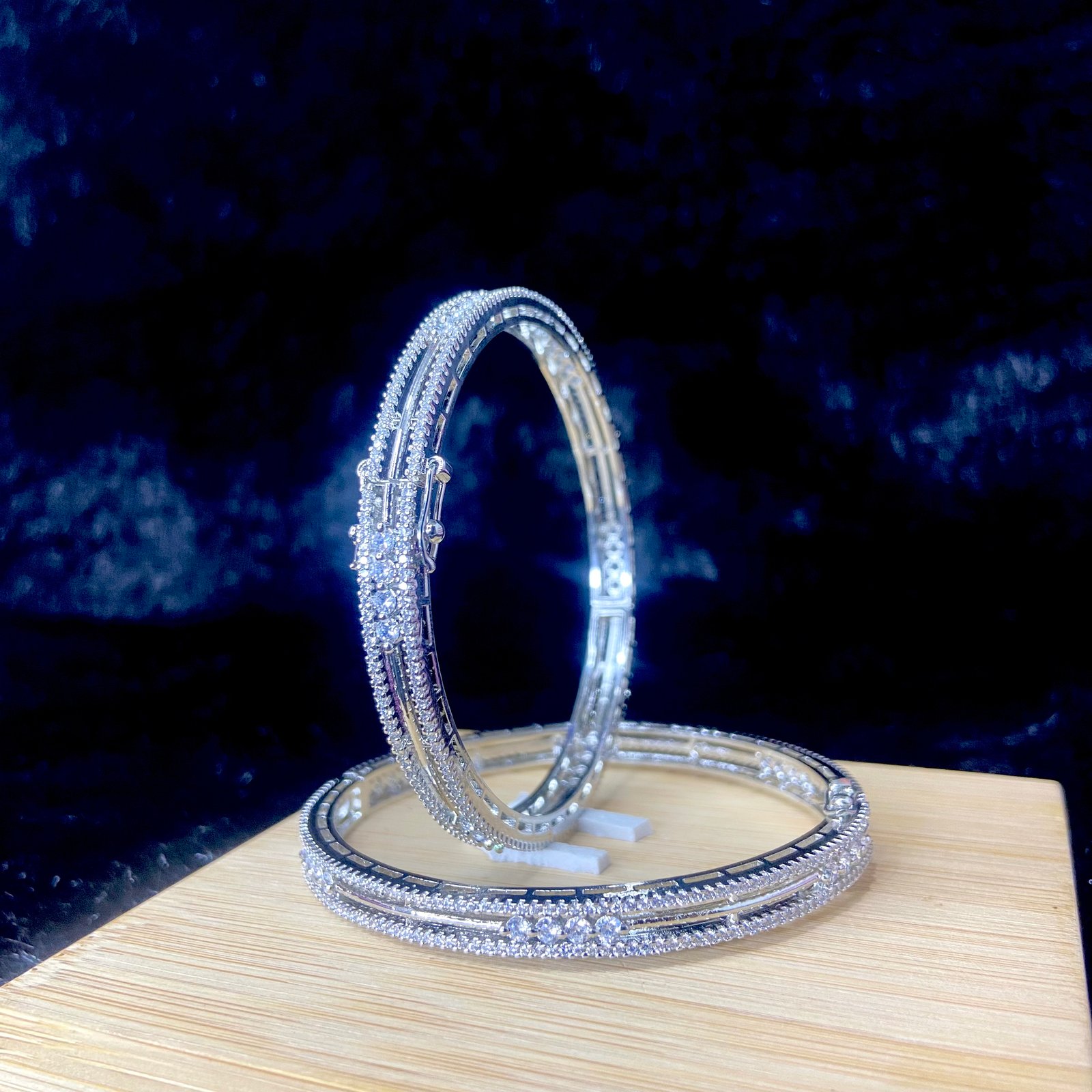  AD Bangle